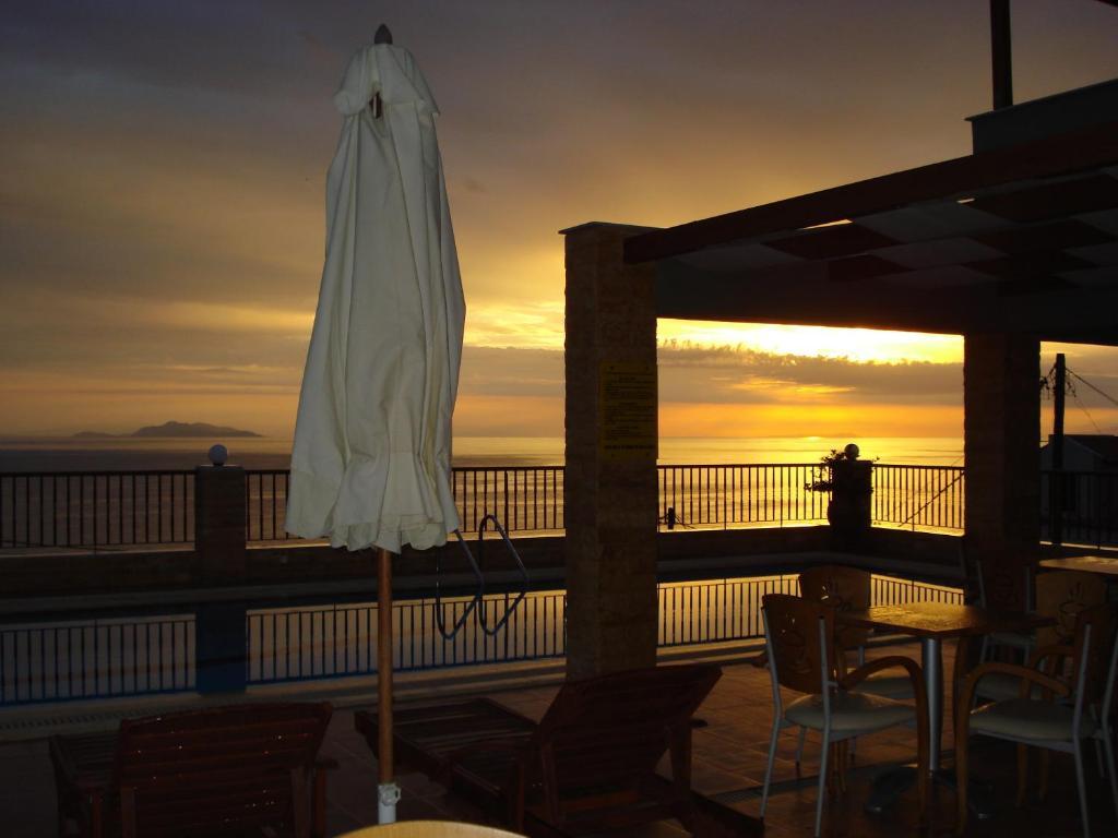 Hotel Anastazia Poros  Exterior photo