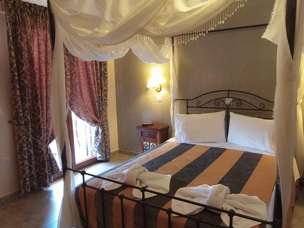 Hotel Anastazia Poros  Exterior photo